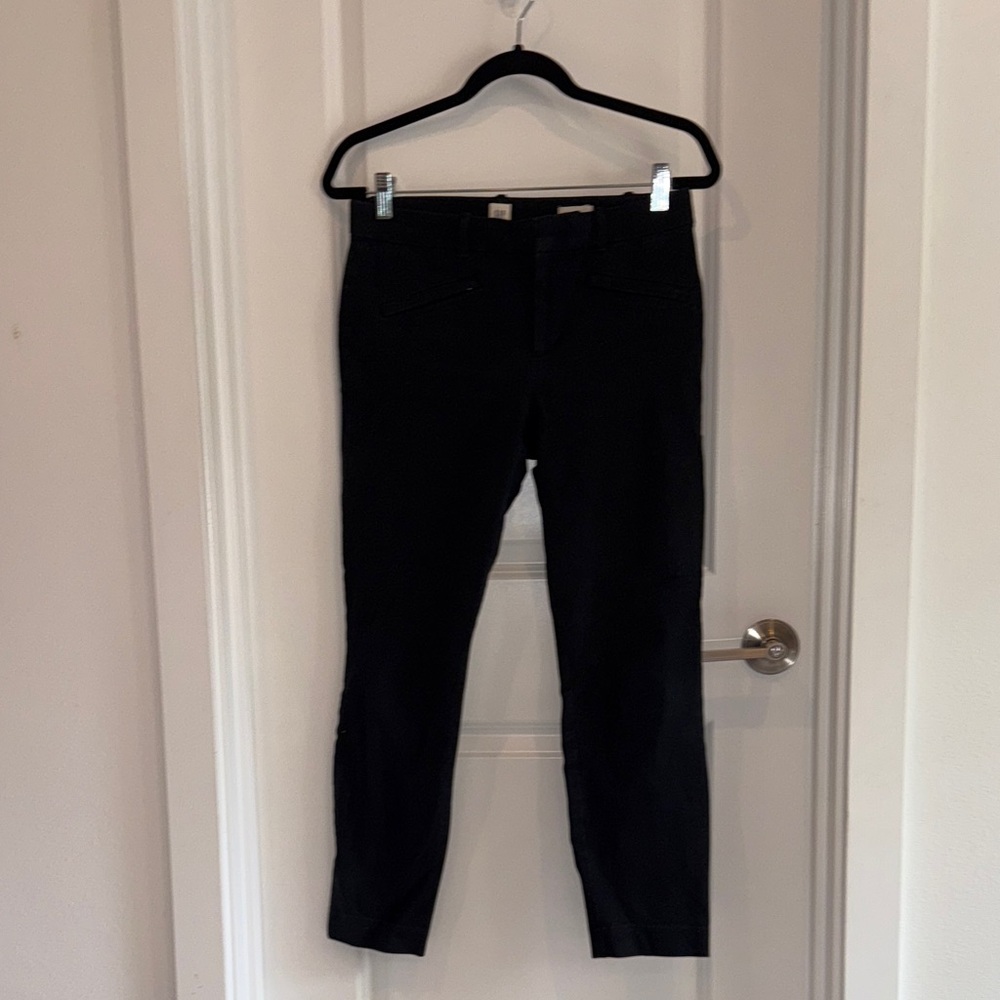 GAP Black Skinny Ankle Pants Size 6 Reg.